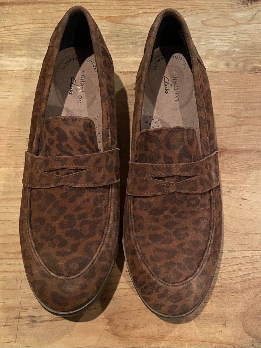 NWT Clark’s Comfort Coll Animal Print Suede Slip on loafers Old Money Capsule 8